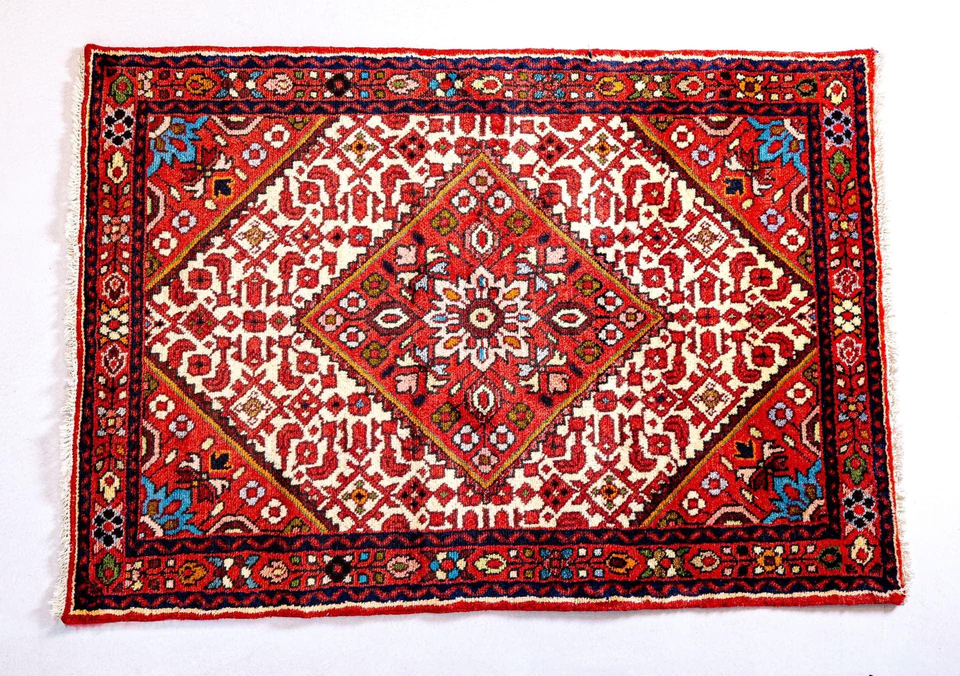 Persian Hamadan — photograph 1