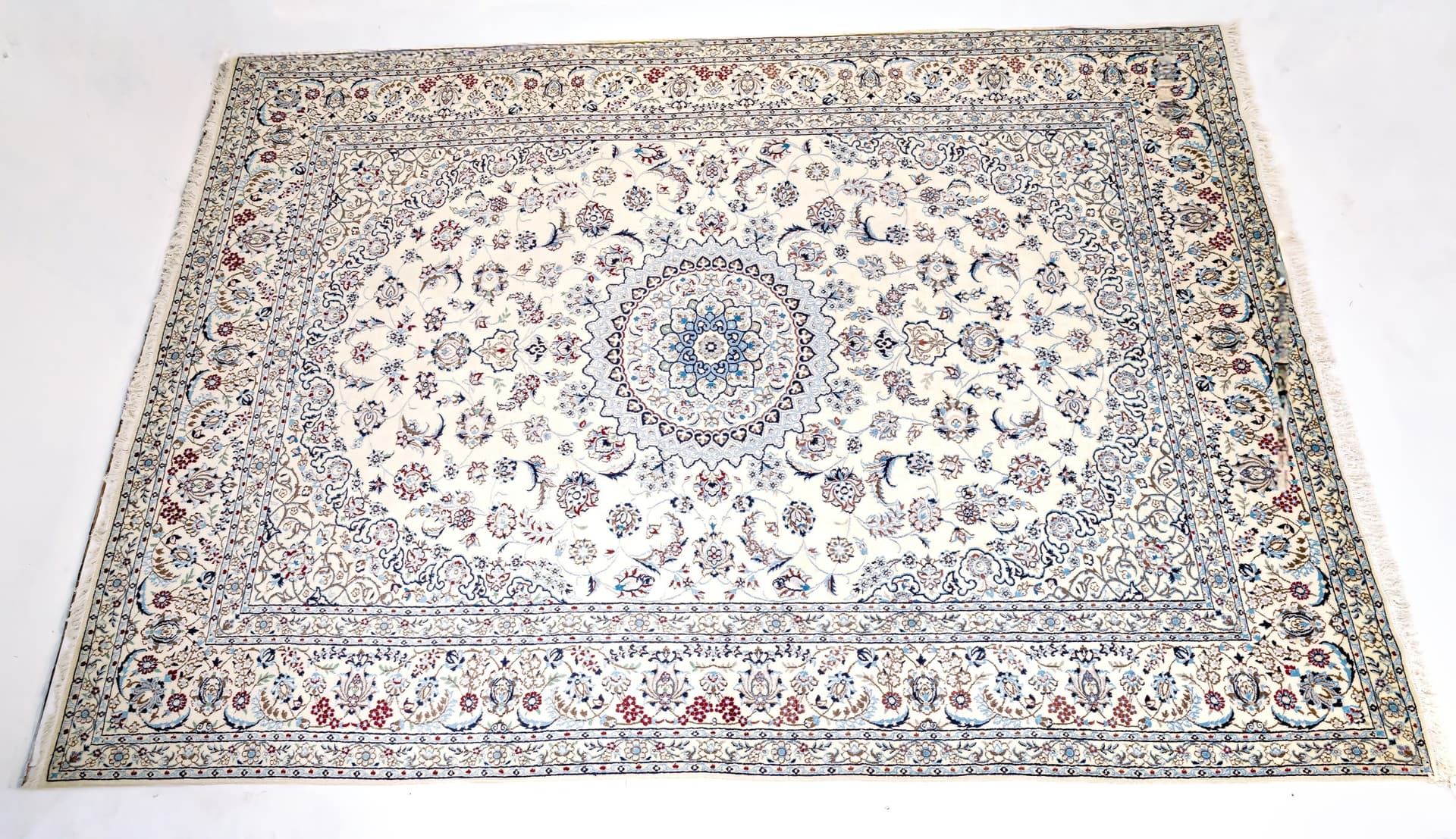 Persian Nain — Silk & Wool — photograph 1