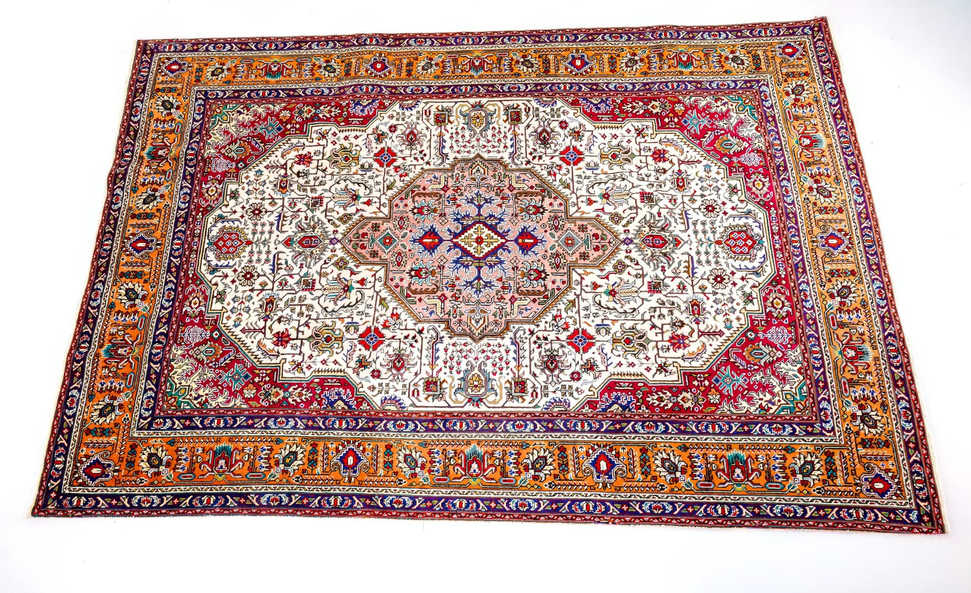 Persian Tabriz — photograph 1