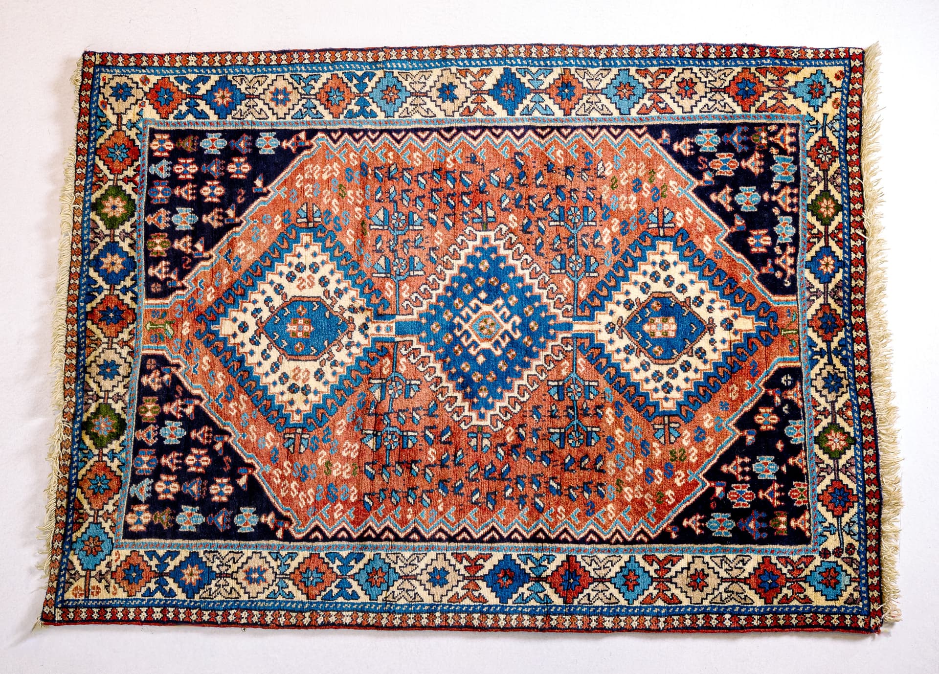 Persian Yalameh — photograph 1